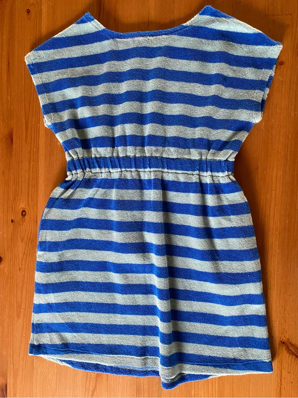Hanna Andersson Little Girls Size 5 (110 cm) Striped Elastic-Waist Terry Dress